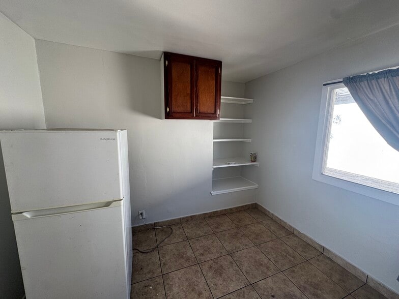 More Photos Of 702 N Willowbrook Ave, Compton Multifamily For Sale