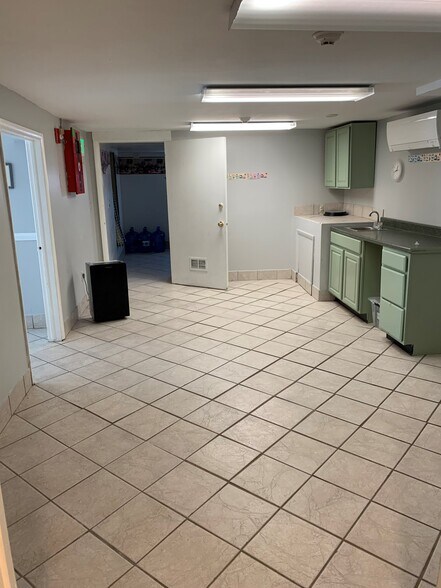 More Photos Of 7303 Belair Rd, Baltimore Daycare Center For Sale