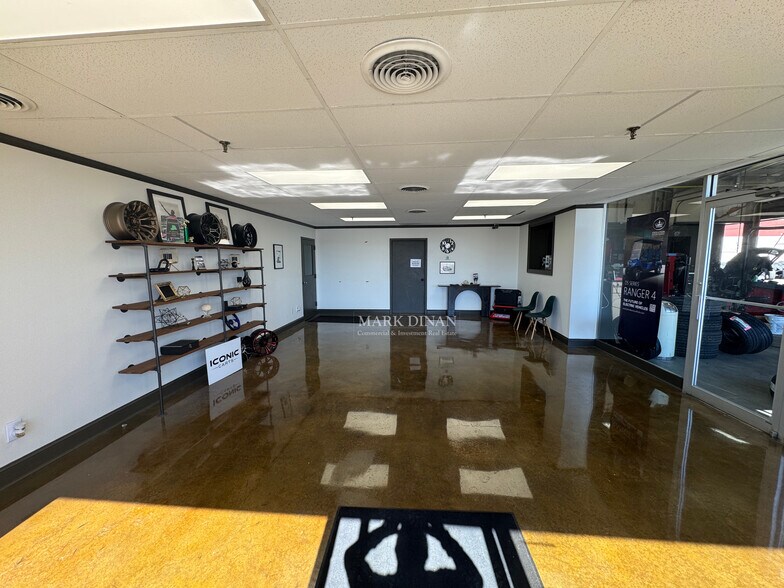 More Photos Of 3024 Messer Airport Hwy hwy, Birmingham Warehouse For Lease