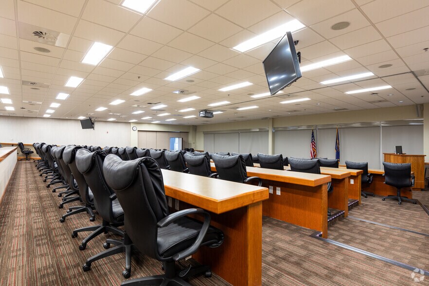 More Photos Of 950 N 2200 W, Salt Lake City Office For Lease