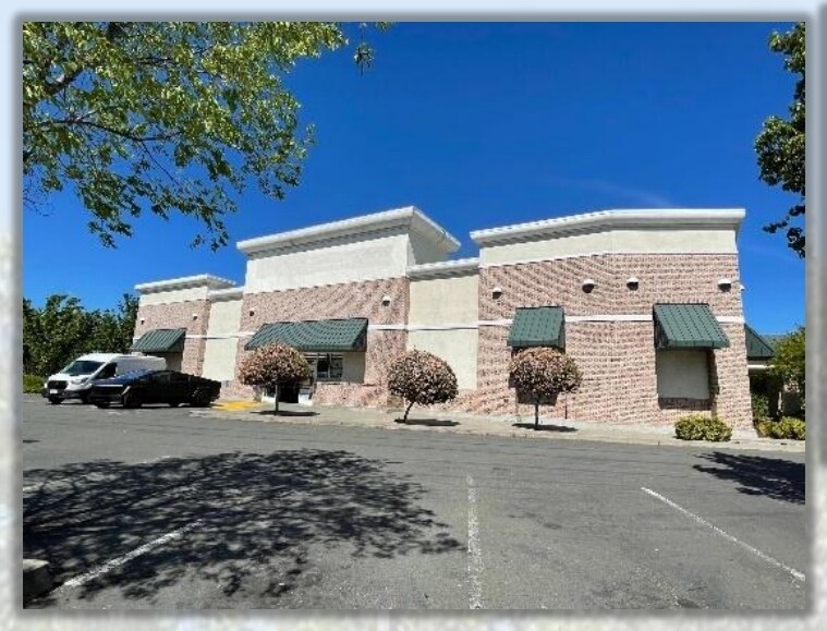 More Photos Of 3340 N Texas St, Fairfield Drugstore For Lease