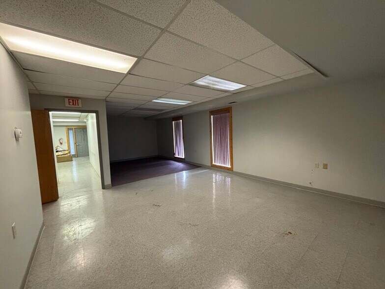 More Photos Of 1213 N Us-127-br, Saint Johns Office For Sale