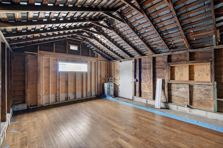 More Photos Of 1305 N Armenia Ave, Tampa Office For Sale