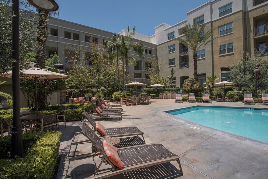 More Photos Of 700 S Myrtle Ave, Monrovia Apartments For Lease