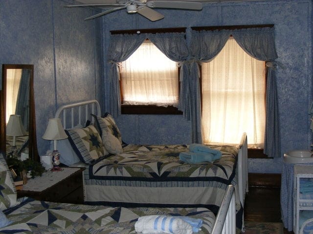 More Photos Of 306 W Aspen Ave, Crosbyton Hotel For Sale