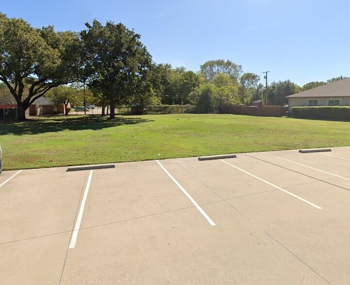 Primary Photo Of 3205 7th Ave, Corsicana Land For Sale