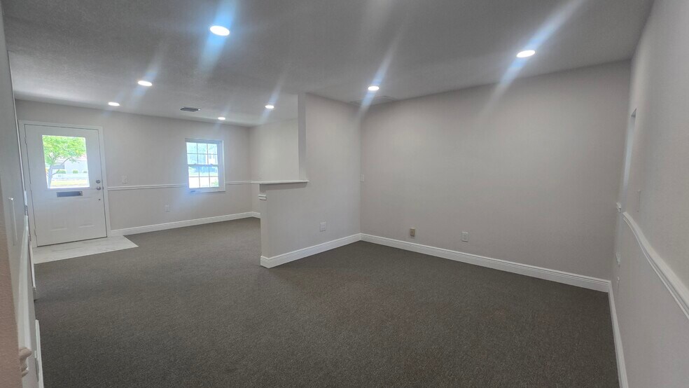More Photos Of 2300 W Bay Dr, Largo Office Residential For Sale