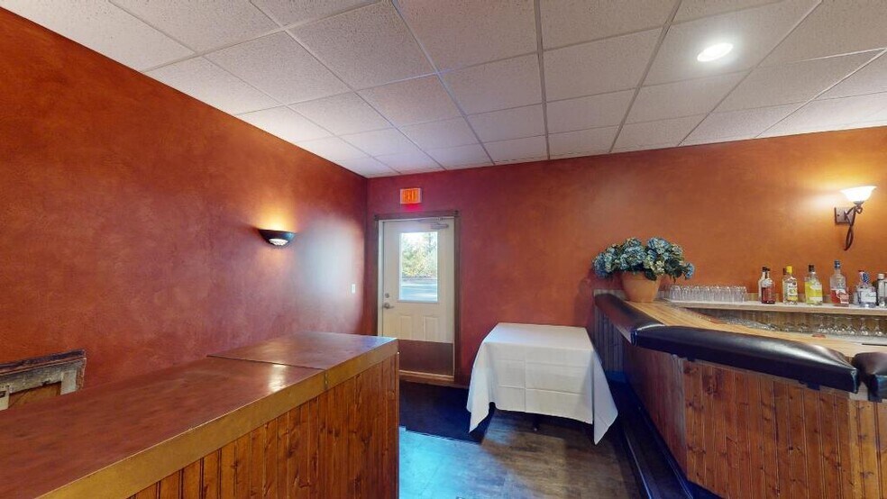 More Photos Of 147801 Half Moon Lake Dr, Mosinee General Retail For Sale