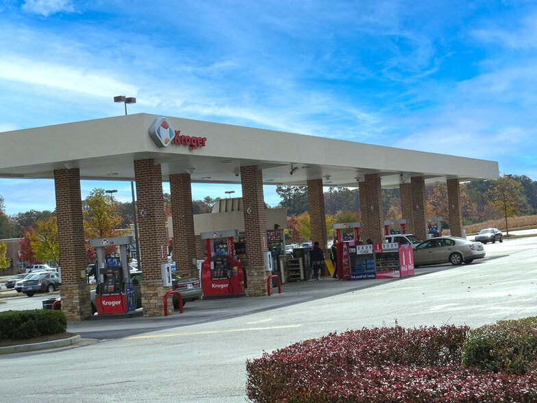 More Photos Of 3700-3838 Salem Rd, Covington Unknown For Lease
