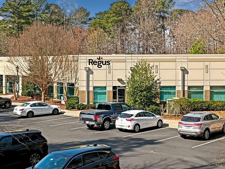 More Photos Of 15000 Weston Pky, Cary Coworking Space