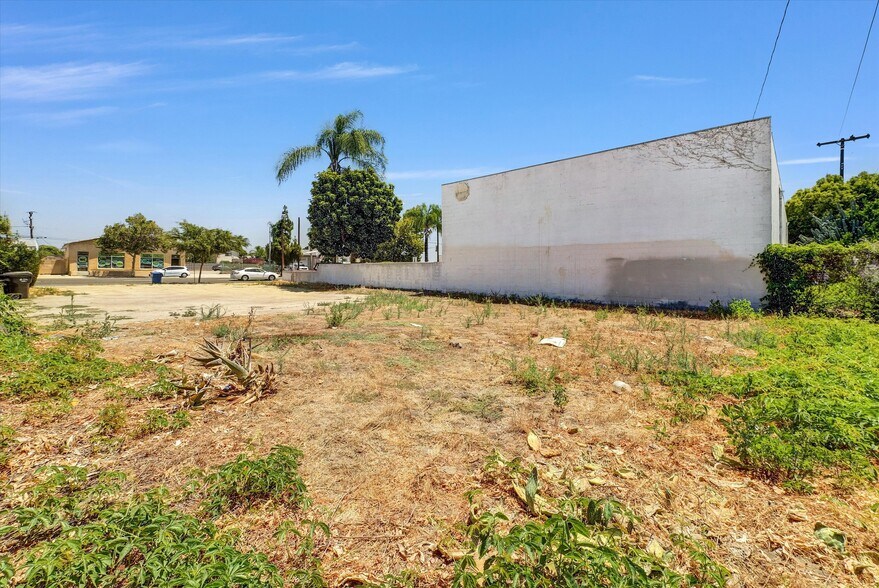 More Photos Of 968 E Mission Blvd, Pomona Land For Sale