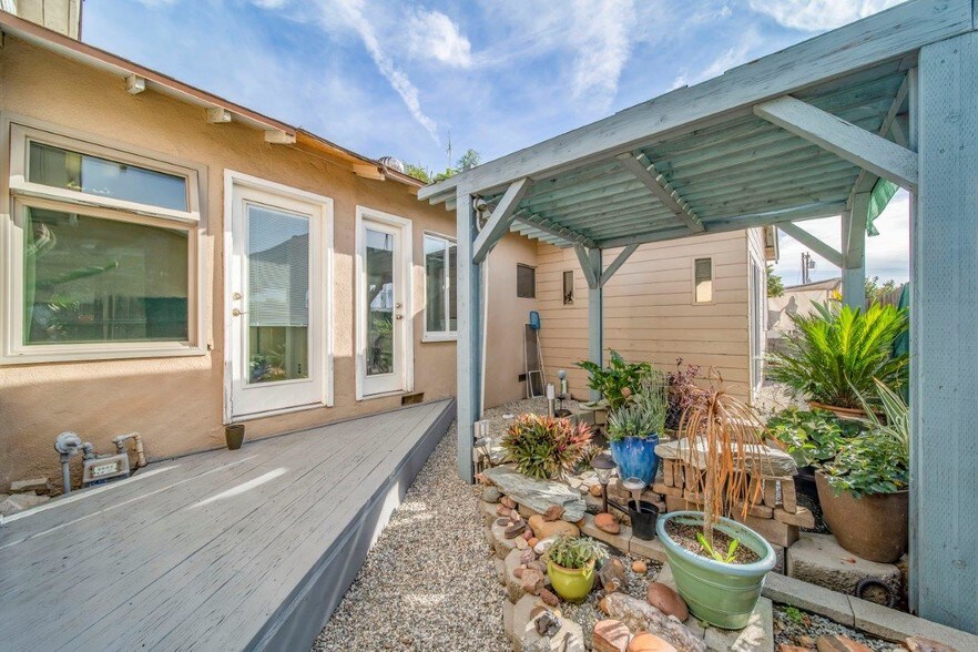 More Photos Of 21312 E Arrow Hwy, Covina Storefront Retail Residential For Sale