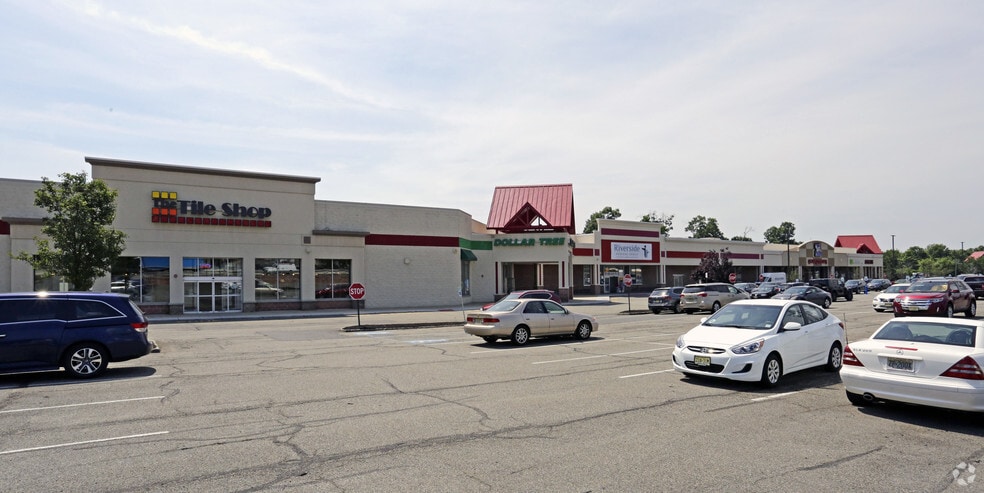 More Photos Of 1100-1130 Route 1, Edison Unknown For Lease