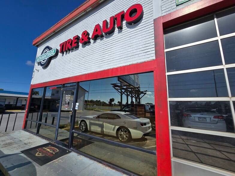 More Photos Of 1137 US Highway 19, Holiday Auto Repair For Sale