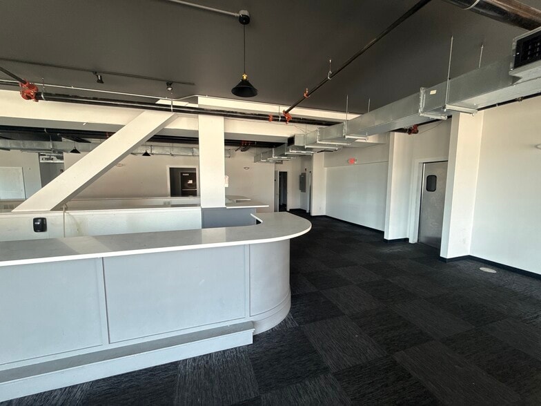 More Photos Of 15-21 3rd St, Dover Apartments For Lease