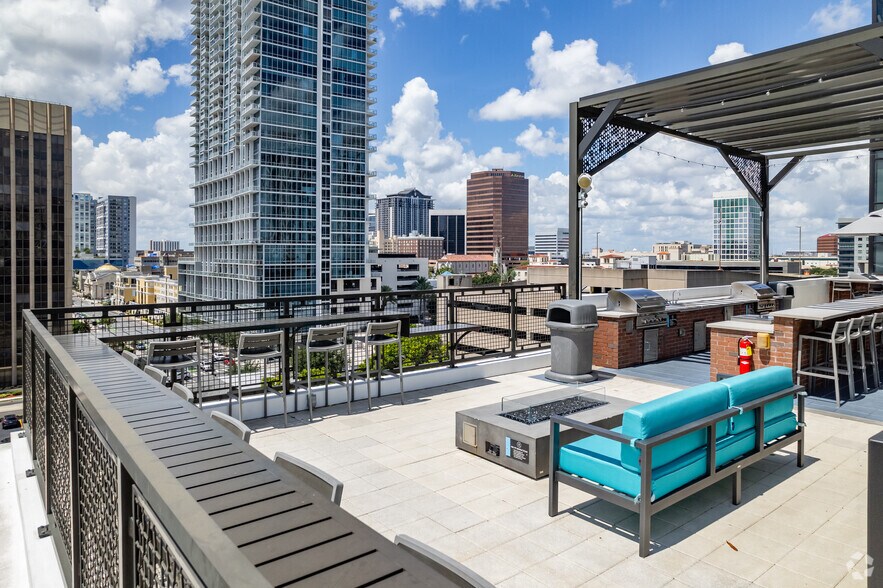 More Photos Of 361 N ROSALIND AVE, Orlando Apartments For Lease