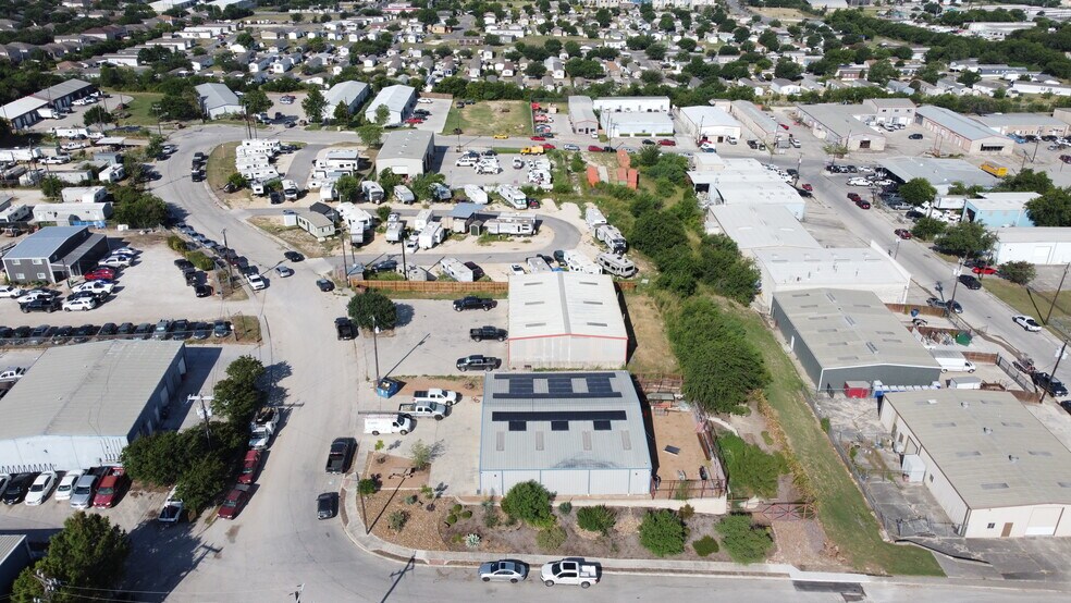 More Photos Of 6631 Topper Run, San Antonio Warehouse For Sale
