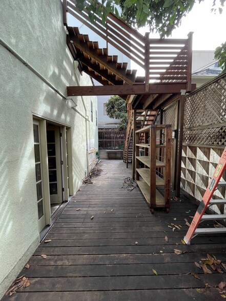 More Photos Of 2430 Bancroft Way, Berkeley Storefront Retail Residential For Lease