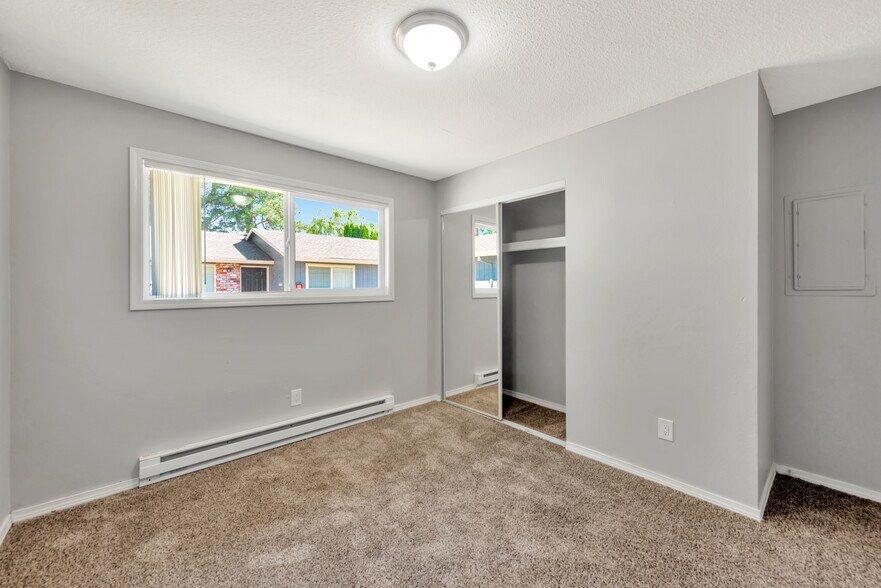 More Photos Of 18140 SW Shaw St, Aloha Apartments For Sale