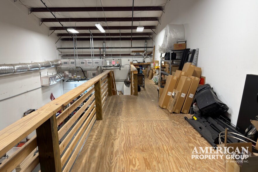 More Photos Of 4532 McAshton St, Sarasota Truck Terminal For Sale