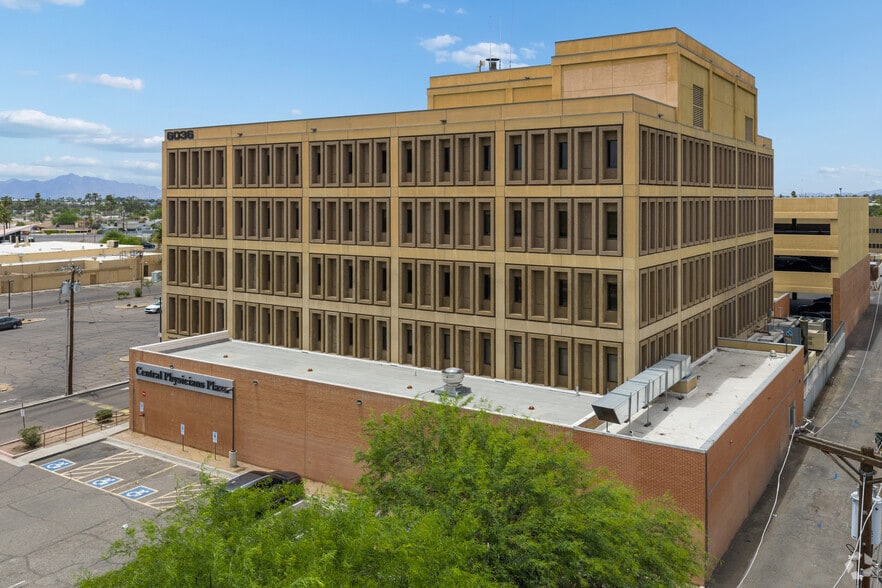 More Photos Of 6036 N 19th Ave, Phoenix Medical For Sale