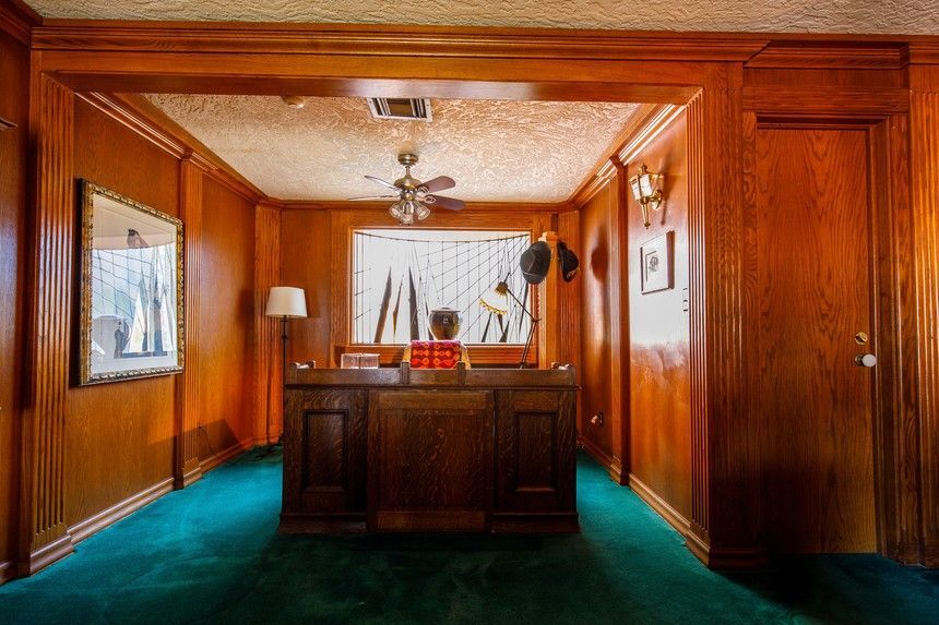 More Photos Of 13500 N Oracle Rd, Tucson Specialty For Sale