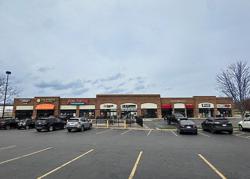 More Photos Of 2150-2172 Walker Lake Rd, Ontario General Retail For Sale