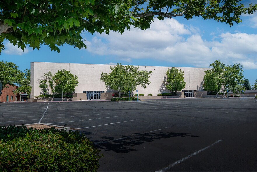 More Photos Of 6041-6199 Sunrise Blvd, Citrus Heights Unknown For Lease