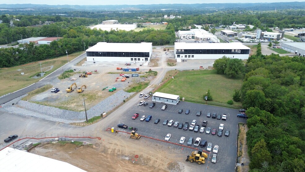 More Photos Of 1600 County Hospital Rd, Nashville Distribution For Lease