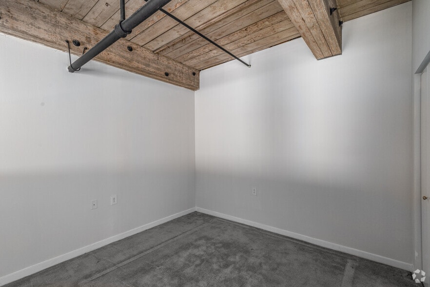 More Photos Of 303 Vine St, Philadelphia Apartments For Lease