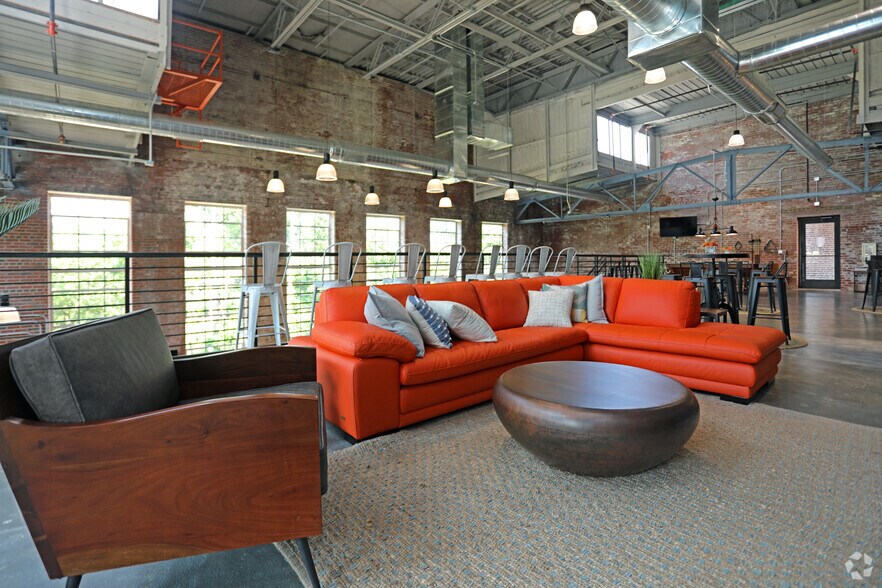 More Photos Of 116 E Main St, Haw River Apartments For Lease