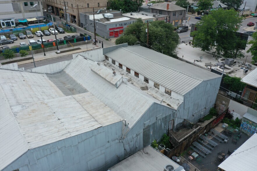 More Photos Of 701-713 Red River St, Austin Freestanding For Sale