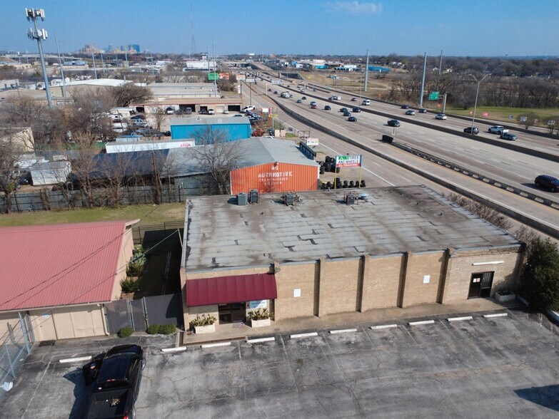 More Photos Of 3440 South Fwy, Fort Worth Flex For Sale