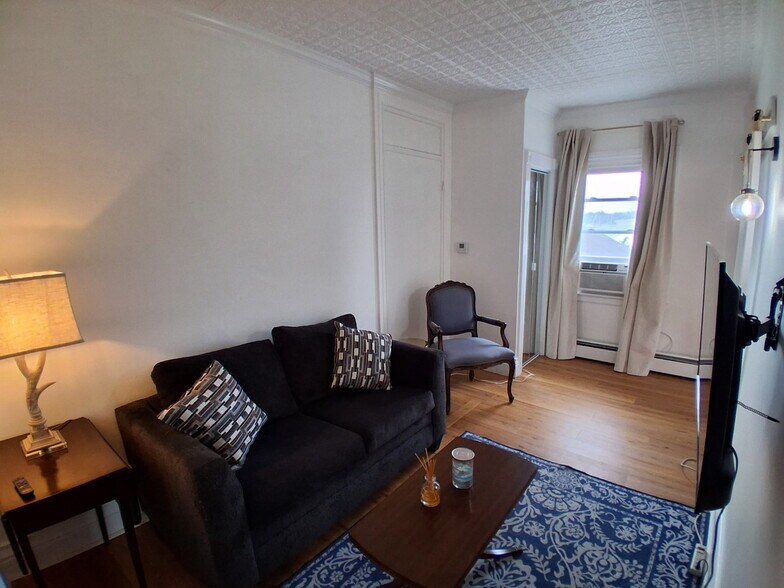 More Photos Of 117 Water St, Stonington Apartments For Sale
