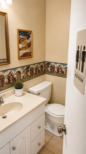 More Photos Of 202 Lafayette St, Pittsburg Medical For Lease