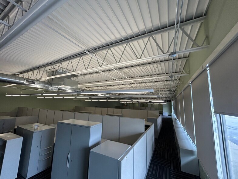 More Photos Of 826 N Martin Luther King Jr Dr, Jackson Freestanding For Sale