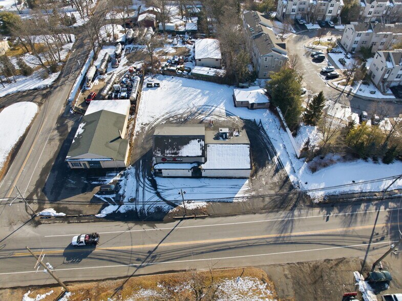 More Photos Of 238 Highway 34, Old Bridge Storefront Retail Residential For Sale