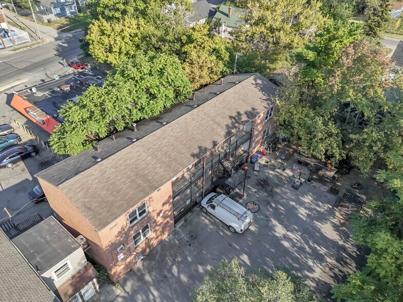 More Photos Of 1084 E Hudson St, Columbus Apartments For Sale