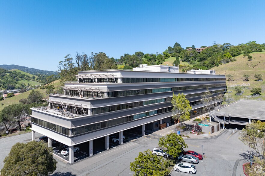 More Photos Of 4040 Civic Center Dr, San Rafael Office For Lease