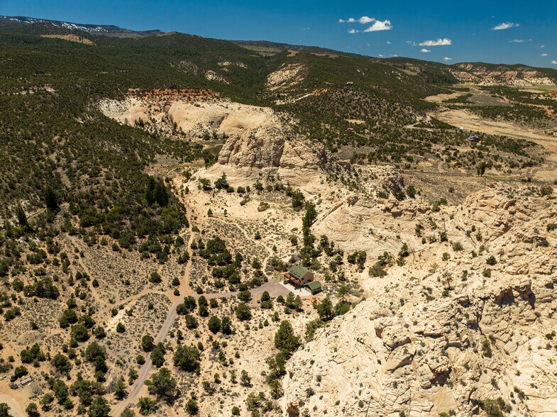 More Photos Of 897 E Cocks Comb Dr, Teasdale Land For Sale