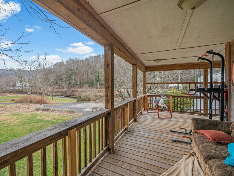 4716 S US 19E Hwy, Newland, NC 28657 Hospitality For Sale