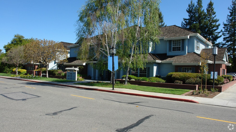 Primary Photo Of 1 1st St, Los Altos Office For Lease