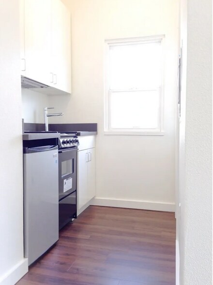 More Photos Of 3327 NE Sandy Blvd, Portland Apartments For Sale