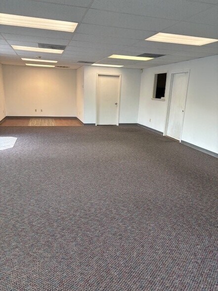 More Photos Of 1690 SCHILLINGER Rd N, Semmes Freestanding For Lease