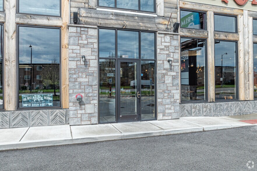 More Photos Of 11640 S Pulaski Rd, Alsip Restaurant For Sale