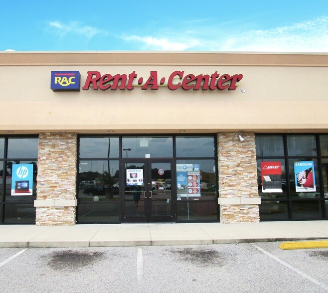 More Photos Of 3385 Schillinger Rd N, Semmes Unknown For Lease