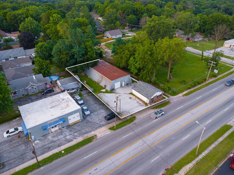 More Photos Of 419 W Kearney St, Springfield Freestanding For Sale