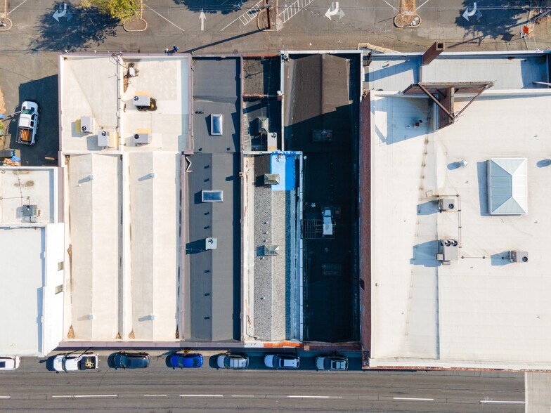 More Photos Of 315 E 2nd St, The Dalles General Retail For Sale