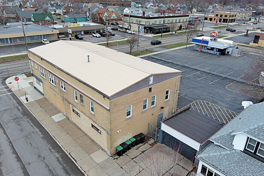 More Photos Of 2495 Elmwood Ave, Buffalo Office For Sale