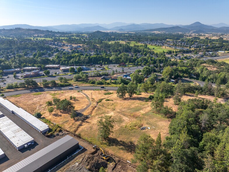 More Photos Of 10569 Hannon Rd, Eagle Point Land For Sale